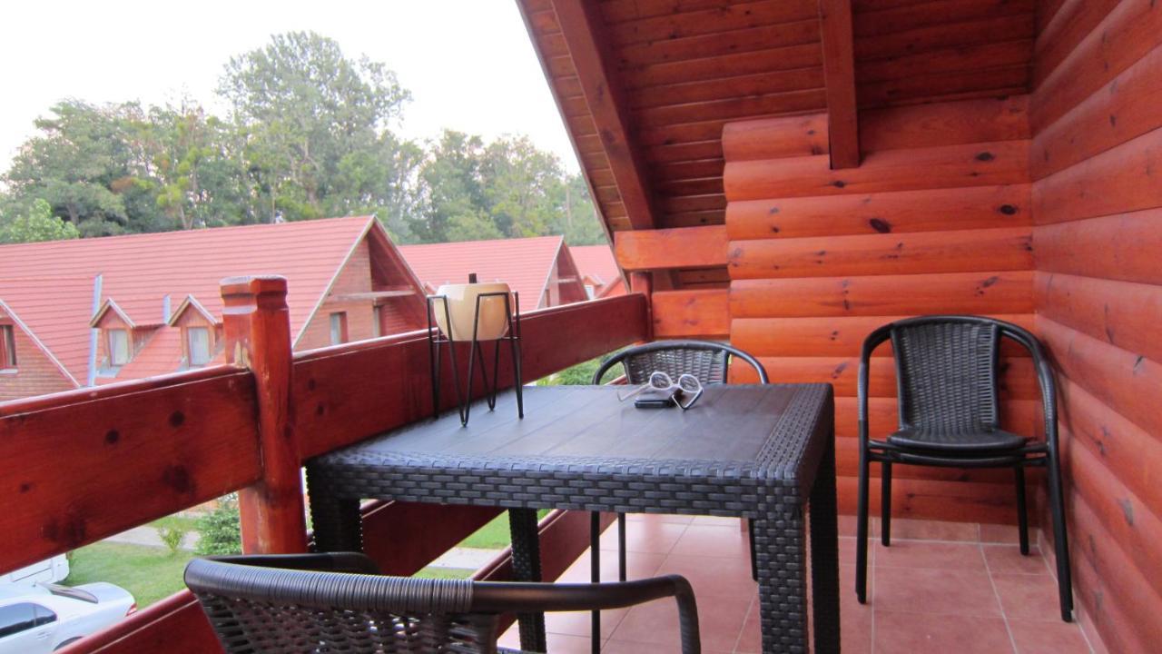 Appartment Kastelo Victoria Zalacsany Exterior photo